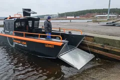 HDPE-boat-orange-line-13